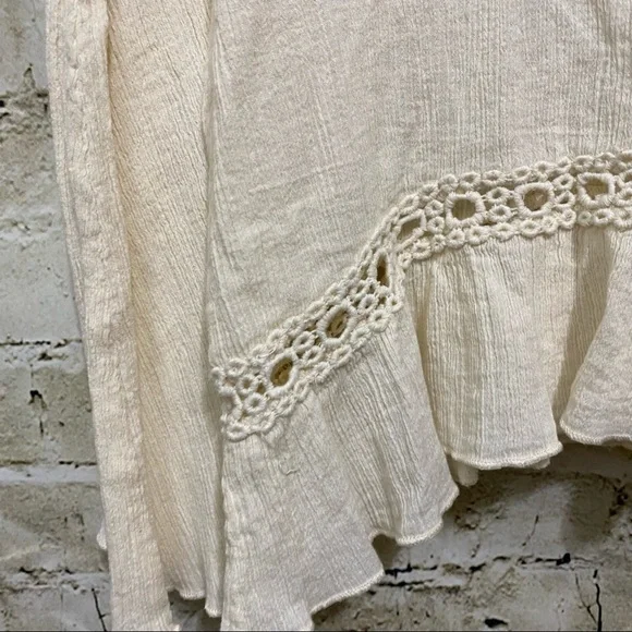 Altar’d State Cream Crinkle Bell Sleeve Boho Top - Picture 2 of 6